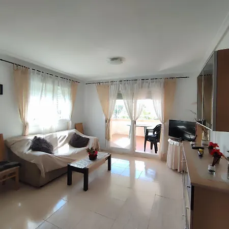 Apartment Excelentes Vistas A Piscinas Y Al Mar
