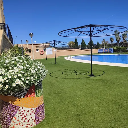 Excelentes Vistas A Piscinas Y Al Mar Apartment *