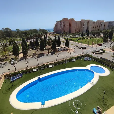 Daire Excelentes Vistas A Piscinas Y Al Mar *